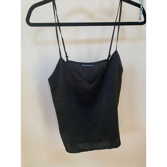 Brandy Melville Tops - Rare Brandy Melville Tank Top
